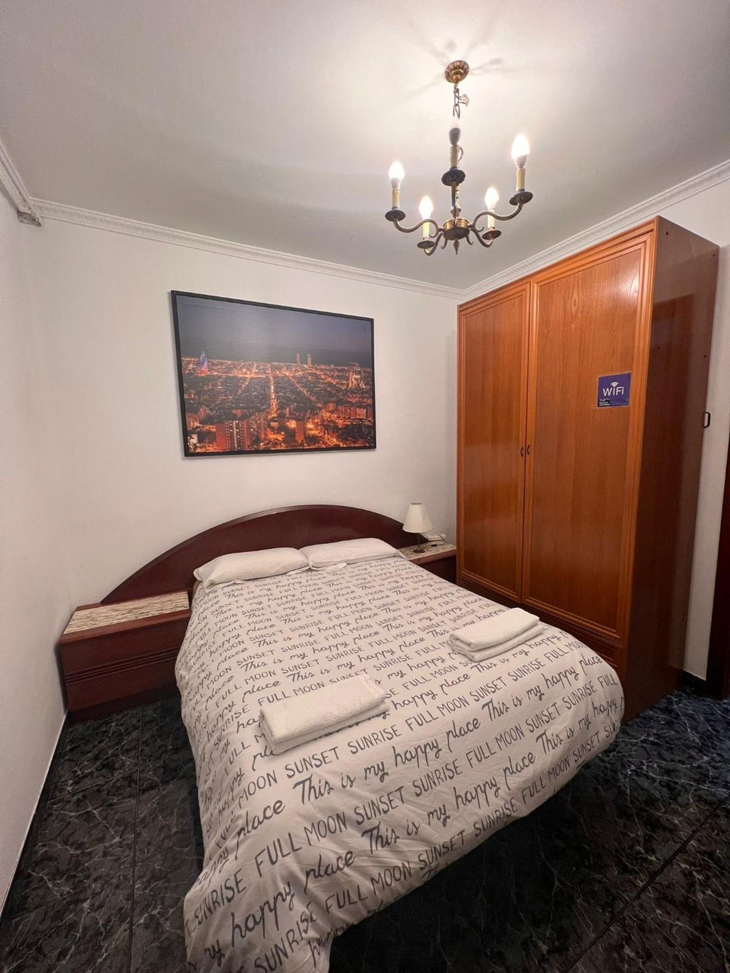 Room Familiar Sants Barcelona Zewnętrze zdjęcie